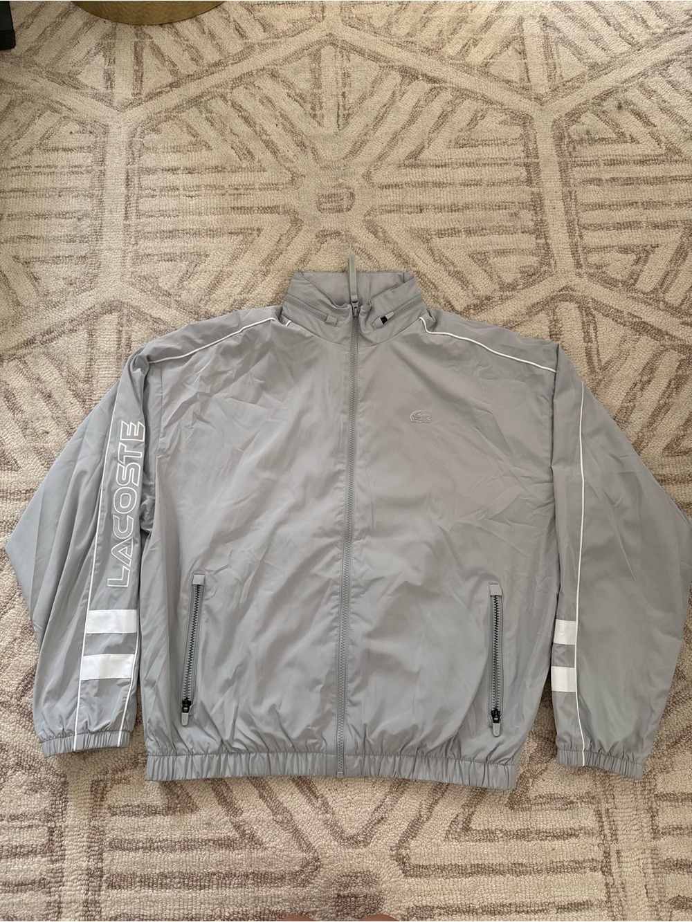 Lacoste Men's Contrast Details Water-Resistant Zip-Up Jacket and Joggers